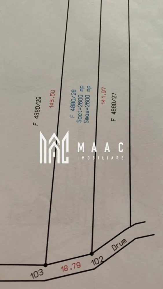 Teren Extravilan | 2.600 MPU | Talmaciu - MAAC Imobiliare vă propune spre vânzare un teren extravilan situat în zona Tălmaciu, într-o locație liniștită, ușor accesibilă și cu potențial excelent pentru investiție sau exploatare agricolă. Suprafață totală: 2.600 mp Acces: pe ambele laturi ale terenului Deschidere: 19 m la drum pietruit Stare: teren îngrijit și bine întreținut Proprietatea se remarcă prin accesibilitatea facilă, poziția avantajoasă și terenul plan, ceea ce o face potrivită pentru diverse destinații: investiții viitoare, construcții (după trecerea în intravilan) sau activități agricole. 📞 Pentru detalii suplimentare și programarea unei vizionări, contactați MAAC Imobiliare, menționând ID anunț: CP2805211. }}