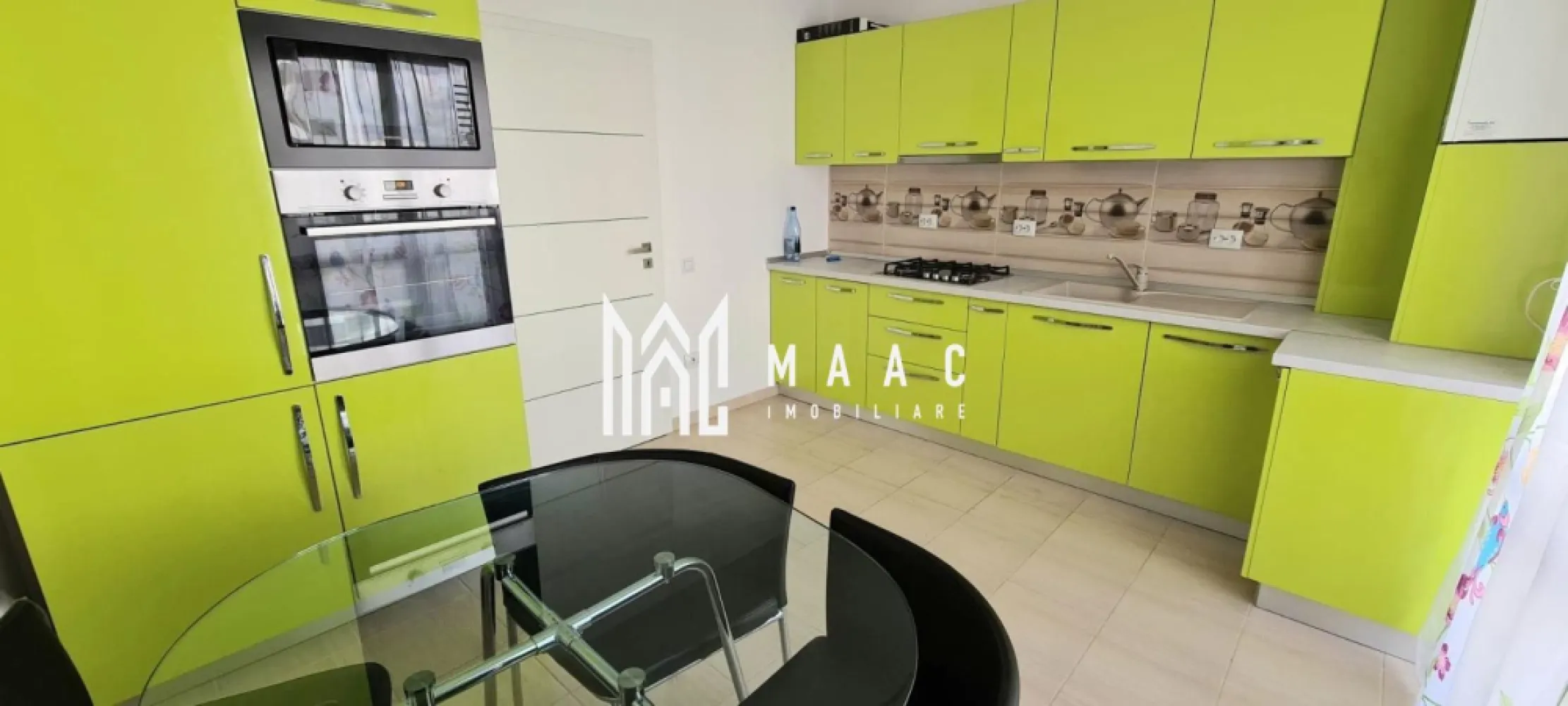 Apartament 3 camere I Etajul 2 I Zona Doamna Stanca - MAAC IMOBILIARE propune, spre închiriere, un apartament de 3 camere, spațios și bine întreținut, ideal pentru cupluri sau persoane singure care își doresc un spațiu liniștit și confortabil. Locuinta cuprinde: living, 2 dormitoare, bucatarie inchisa, doua bai. Apartamentul are loc de parcare neacoperit. Apartamentul nu este amenajat pentru copii mici (mobilier sensibil, acces la balcon/scări, finisaje delicate etc.). Nu se acceptă animale de companie. Se inchiriaza pe minim 12 luni. Se percepe garantie in cuantumul unei chirii lunare. Pentru mai multe detalii precizati telefonic ca ati vazut anuntul cu ID:CP2851033 }}