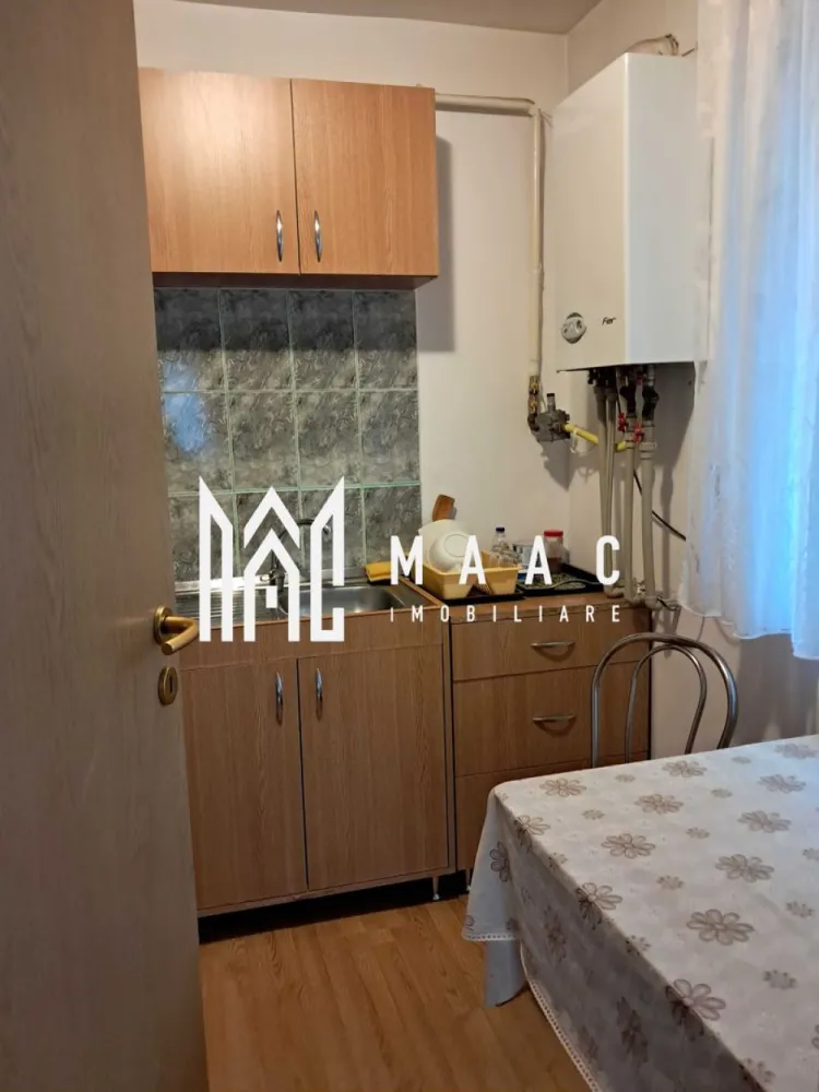 Garsoniera | etaj 5 mansarda | Ostroveni | 31 mp | - MAAC Imobiliare vă propune spre vânzare o garsonieră spațioasă, situată în cartierul Ostroveni, pe Aleea Gladiolelor, într-o zonă liniștită și bine conectată la principalele puncte de interes ale orașului. Proprietatea este amplasată la etajul 5 – mansardă și reprezintă o alegere excelentă atât pentru locuit, cât și pentru investiție.
Cu o suprafață de 37 mp, garsoniera oferă un spațiu generos și bine compartimentat, ideal pentru confortul de zi cu zi.
Caracteristici:
Garsonieră situată în Ostroveni
Aleea Gladiolelor
Suprafață de 37 mp
Etaj 5 – mansardă
Compartimentare practică și luminoasă
Ideală pentru locuit sau investiție
Compartimentare:
Cameră spațioasă
Bucătărie
Baie
Hol de acces
Avantaje:
Zonă liniștită și apreciată
Acces rapid către magazine, școli și transport public
Suprafață generoasă pentru o garsonieră
Potrivită pentru închiriere sau locuință personală
Costuri eficiente de întreținere
Pentru mai multe informații și programarea unei vizionări, echipa MAAC Imobiliare vă stă la dispoziție.ID 3094603