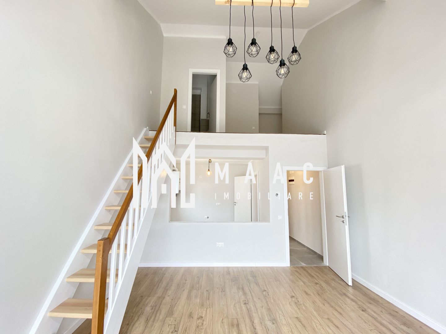 Penthouse I 4 Camere I INTABULAT I 0% Comision