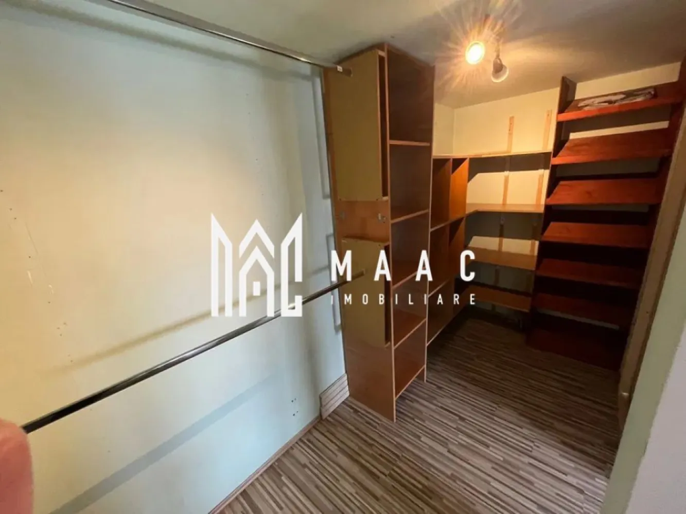 Apartament 3 camere | Decomandat | 76 MP | 3Balcoane | Milea