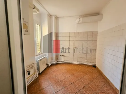 Spatiu Comercial de inchiriat in Centrul Vechi, 55mp