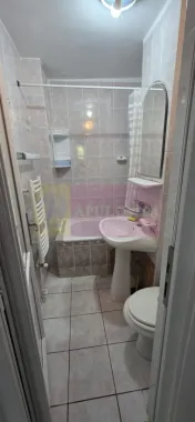 Apartament cu 2 camere de vanzare in Azuga