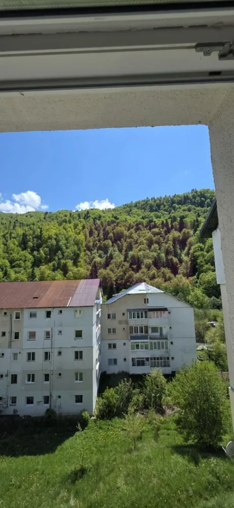 Apartament cu 2 camere de vanzare in Azuga