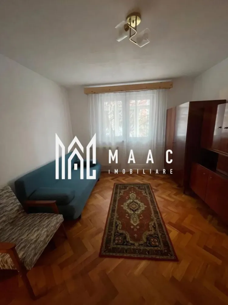 Apartament | 2 camere | Balcon | Parcare | Hipodrom 2 - Maac Imobiliare vă propune spre închiriere un apartament semidecomandat cu 2 camere, ideal pentru o persoană sau un cuplu care își dorește confort și acces facil către punctele de interes ale orașului. Locuința este compusă din living și dormitor complet mobilate, o bucătărie mobilată și utilată cu strictul necesar, precum și o baie renovată, amenajată modern. Apartamentul dispune de balcon, oferind un spațiu suplimentar pentru relaxare sau depozitare. Poziționarea este un real avantaj, imobilul fiind situat în apropierea multor zone de interes, cu acces rapid către mijloace de transport, magazine, instituții și alte facilități urbane. Apartamentul se închiriază mobilat și funcțional, fiind pregătit pentru mutare imediată. Condiții de închiriere: Se percepe o garanție în cuantumul unei chirii. Nu sunt acceptate animalele de companie. Pentru mai multe detalii și programarea unei vizionări, vă invităm să contactați Maac Imobiliare, specificând ID: CP2856228 }}