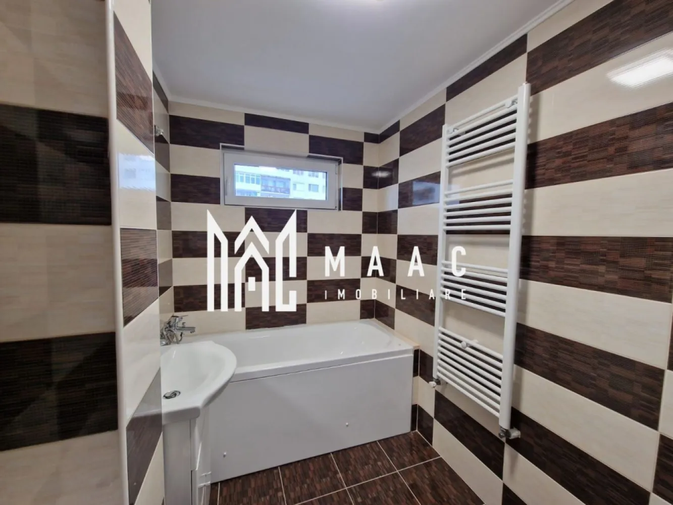 Apartament 4 camere | 76 MPU | 2 Bai | Piata Rahovei