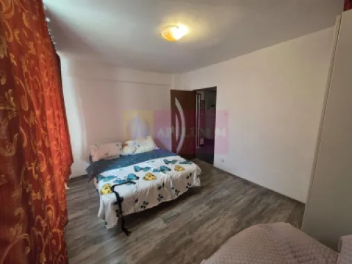Apartament de vanzare cu 2 camere in Azuga