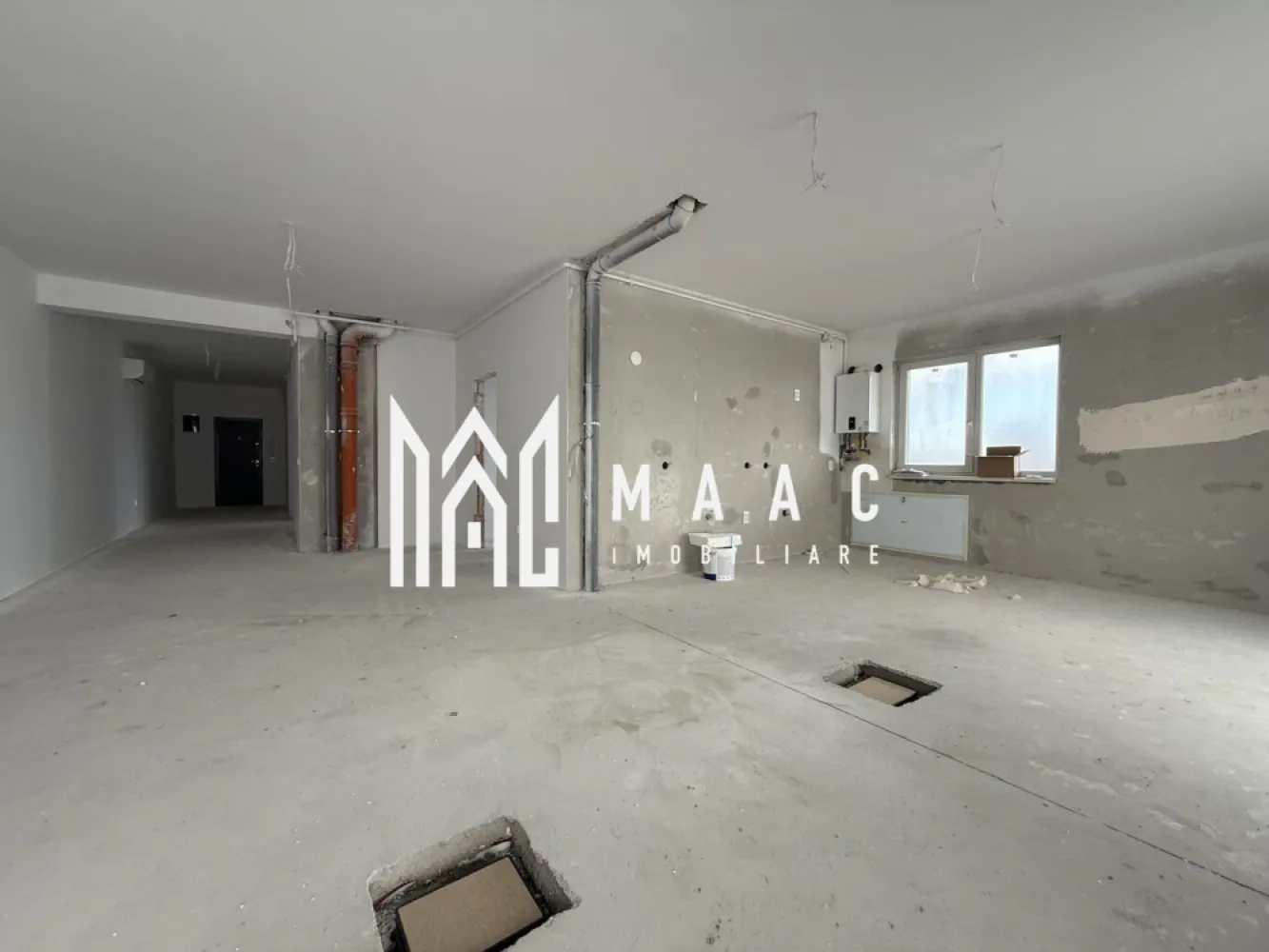 Penthouse | 4 camere | Balcon | Parcare | Terasa | D. Stanca - MAAC Imobiliare prezintă un penthouse situat pe strada Doamna Stanca, într-o zonă în dezvoltare continuă și excelent conectată la toate facilitățile urbane. Proprietatea poate fi predată fie la alb, conform stadiului actual prezentat în poze, fie finisată la cheie, în funcție de preferințele cumpărătorului.

Caracteristici:
Suprafața utilă a penthouse-ului este de 112 mp
Construcția este finalizată în anul 2023

Compartimentare:
Living open space cu bucataria
Două băi
Acces pe balcon de 10 mp din două dormitoare
Terasă de 78.5 mp, cu ieșire directă din living și bucătărie.

Dotări și beneficii:
Încălzire în pardoseală cu centrală termică proprie
Sistem de aer condiționat montat, gata de utilizare.
Predare flexibilă: la alb, conform fotografiilor, sau complet finisat la cheie, contra cost.
Prețul include TVA, avantaj important pentru achiziții prin firmă.

Avantajele zonei
Zona este complet dezvoltată și oferă acces rapid la centre comerciale, supermarketuri, restaurante, farmacii, transport public și alte servicii necesare unei vieți confortabile.

Pentru mai multe detalii precizati telefonic ca ati vazut anuntul cu ID: CP2824523
