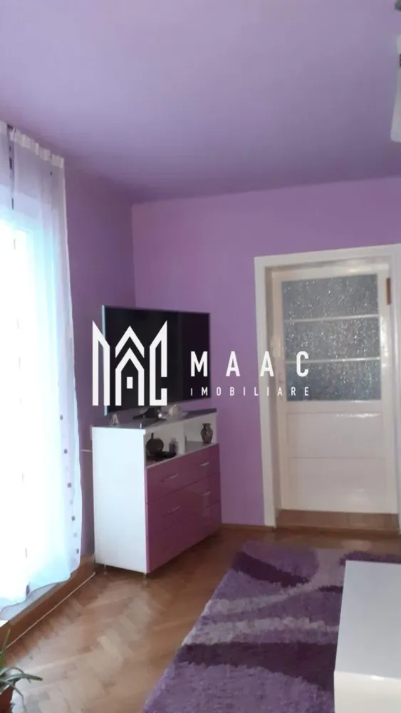 Casă Terezian I Garaj și vecinătate liniștită I Terezian