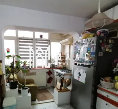 Apartament 3 camere IDecomandat I Zona Vasile Aaron