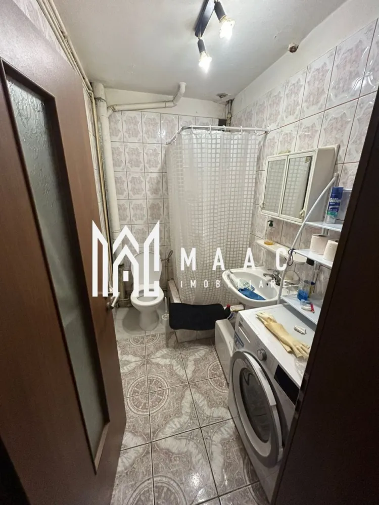 Apartament 3 camere | 38 mp | Zona Țiglari - MAAC Imobiliare vă propune spre închiriere un apartament cu 3 camere, situat, într-o zonă liniștită, cu acces facil către punctele de interes ale orașului. Detalii generale Tip apartament: 3 camere Suprafață utilă: 38 mp Etaj: 2 Zonă: Țiglari Compartimentare Dormitor spațios Living cu zonă de dining Bucătărie Baie Confort & dotări Centrală termică proprie Încălzire cu calorifere Compartimentare funcțională Avantaje locație Zonă liniștită Acces facil către principalele artere ale orașului Aproape de magazine, mijloace de transport și alte puncte de interes Pentru mai multe detalii sau pentru a programa o vizionare, vă rugăm să ne contactați, specificând ID:CP2868097 }}