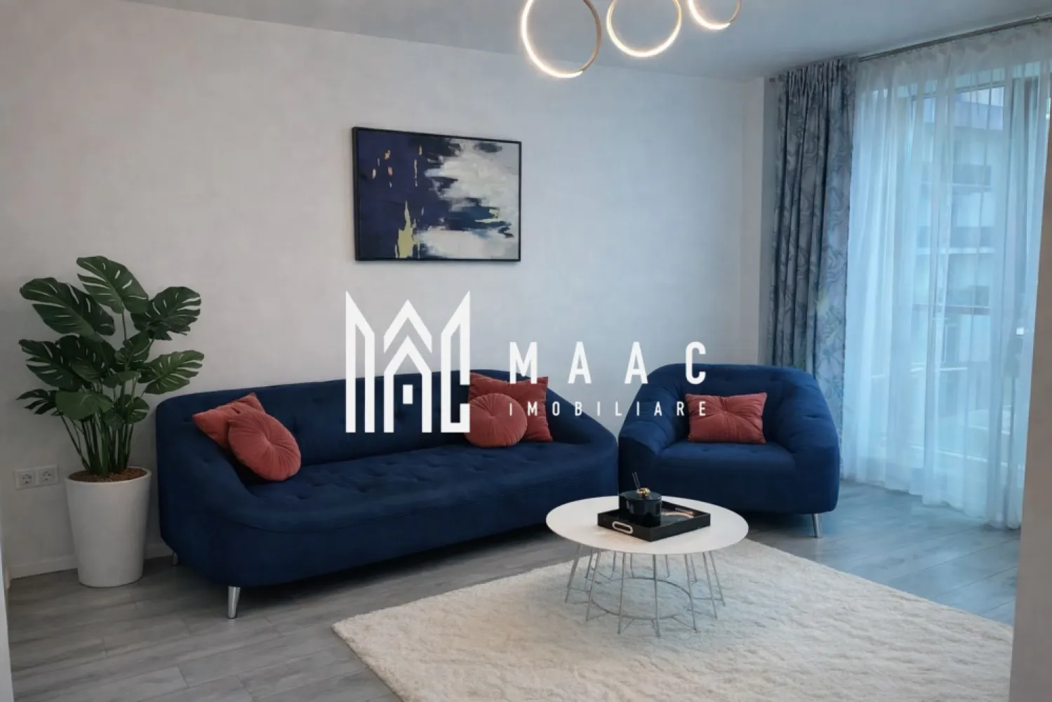 Apartament 2 camere | Etaj 2 | Balcon | 55 MPU | Doamna Stanca - MAAC Imobiliare vă propune spre vânzare un apartament modern, situat pe strada Mihai Viteazu, într-un imobil relativ nou, cu acces facil către principalele puncte de interes ale orașului. Detalii proprietate: Suprafață utilă: 55 mp Etaj: 2 Compartimentare: Living Bucătărie Dormitor Baie Hol Balcon Parcare: Loc de parcare exterior privat, inclus în ofertă Dotări și finisaje: Apartamentul se vinde complet mobilat și utilat, conform imaginilor Electrocasnice incluse: frigider plită cuptor electric mașină de spălat rufe Centrală termică proprie Apartamentul se predă fără televizoare Detalii imobil: Bloc construit în 2019 Lift Video-interfon Pentru mai multe detalii precizati telefonic ca ati vazut anuntul cu ID: CP2869049 }}