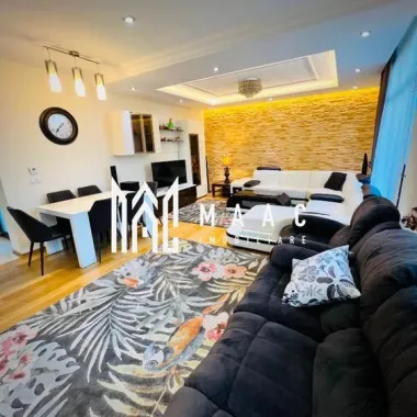 Casă modernă și elegantă • 4 camere | 135mp utili + terasă 55 mp | Curte 180mp