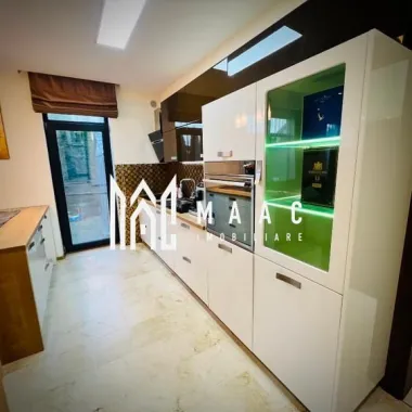 Casă modernă și elegantă • 4 camere | 135mp utili + terasă 55 mp | Curte 180mp