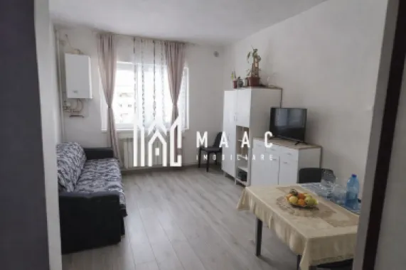 Logo MAAC IMOBILIARE logo