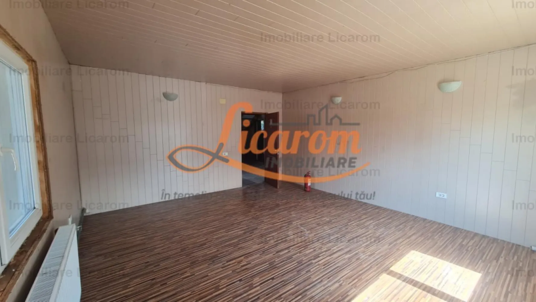 Proprietate in Cristian cu trei constructii+o fundatie,450000euro