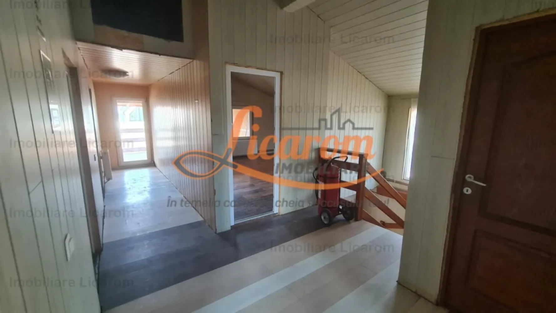Proprietate in Cristian cu trei constructii+o fundatie,450000euro