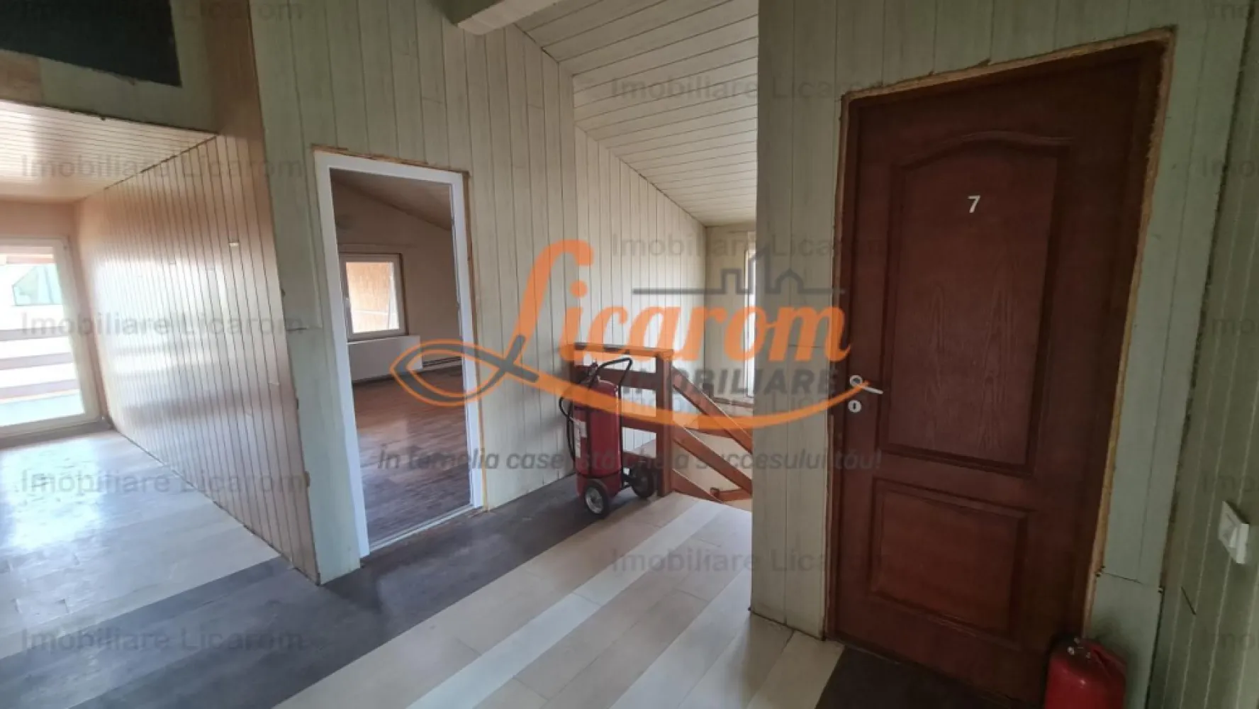 Proprietate in Cristian cu trei constructii+o fundatie,450000euro