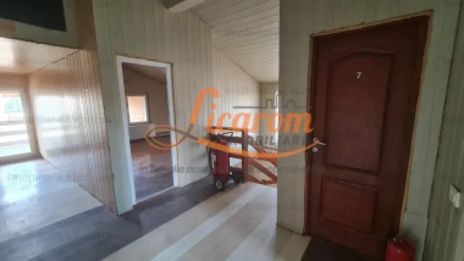 Proprietate in Cristian cu trei constructii+o fundatie,450000euro