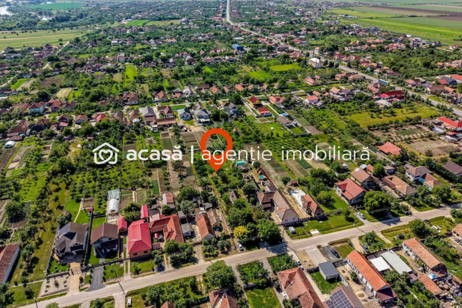 Teren intravilan 1594 mp în Cicir – la doar 9 km de Arad! - COMISION 0 - 📍 Locația ideală pentru cei care își doresc liniște, spațiu și acces rapid către oraș.
Dacă visezi să construiești casa potrivită pentru familia ta, într-o zonă liniștită, dar aproape de Arad, acest teren poate fi alegerea potrivită.

🔑 Detalii proprietate:
✔ Suprafață teren: 1.594 mp
✔ Teren intravilan
✔ Acces facil către Arad – doar 9 km distanță
✔ Utilități disponibile:
💧 Apă curentă
⚡ Curent electric
🔥 Gaz disponibil la stradă

🌳 Suprafața oferă suficient spațiu pentru construcția unei locuințe, amenajarea unei grădini sau a unei zone de relaxare, într-un cadru liniștit.
➕ Opțional, contra cost, se poate achiziționa și parcela aflată în dreapta drumului de acces:
✔ Aproximativ 900 mp teren
✔ Construcție din bolțari de aproximativ 80 mp
✔ Potențial pentru extindere, depozitare sau proiect suplimentar

✨ O oportunitate potrivită atât pentru construcția unei locuințe personale, cât și pentru investiție, într-o zonă aflată aproape de Arad.
📞 Pentru mai multe informații sau programarea unei vizionări: 0755 274 519 - Daniel Hord – Consultant imobiliar

Nu dispui de toată suma? Te ajutăm noi gratuit! Îți obținem oferte de la 16 bănci.
Ai o proprietate de vânzare în Arad și vrei să știi cât valorează cu adevărat?
Sună-mă pentru o evaluare gratuită, fără obligații!

Birou: ACASĂ | Agenție imobiliară Arad
Bulevardul Decebal 2, Arad 310133