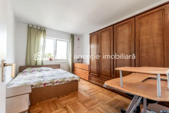 Apartament cu 3 camere, etaj 2 – Zona Vlaicu, Lebăda - COMISION 0