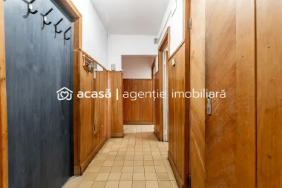 Apartament cu 3 camere, etaj 2 – Zona Vlaicu, Lebăda - COMISION 0