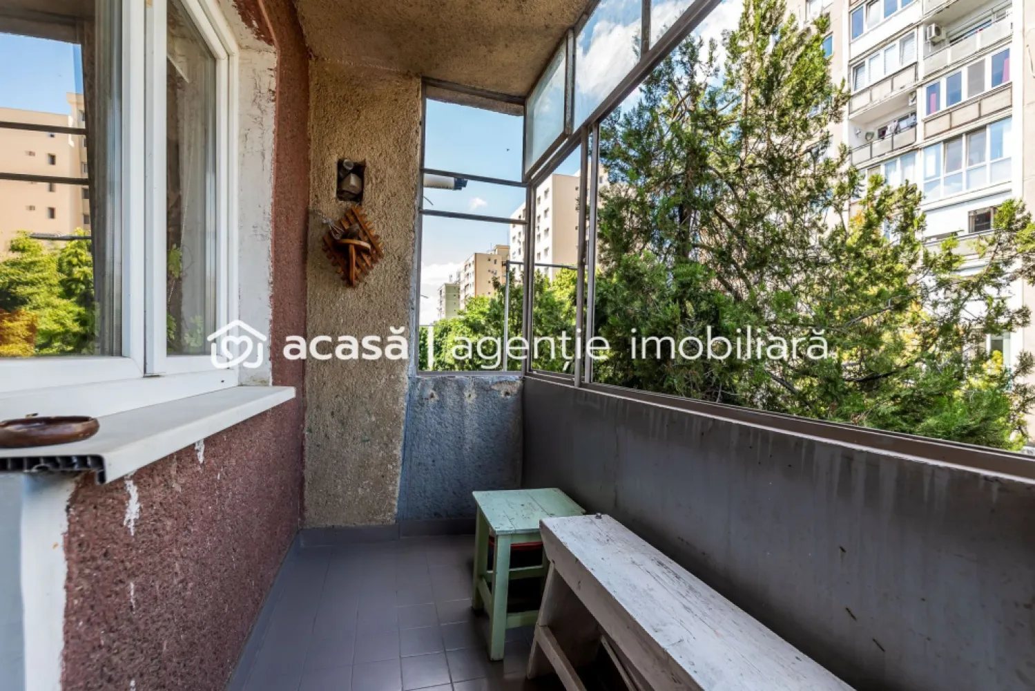 Apartament cu 3 camere, etaj 2 – Zona Vlaicu, Lebăda - COMISION 0