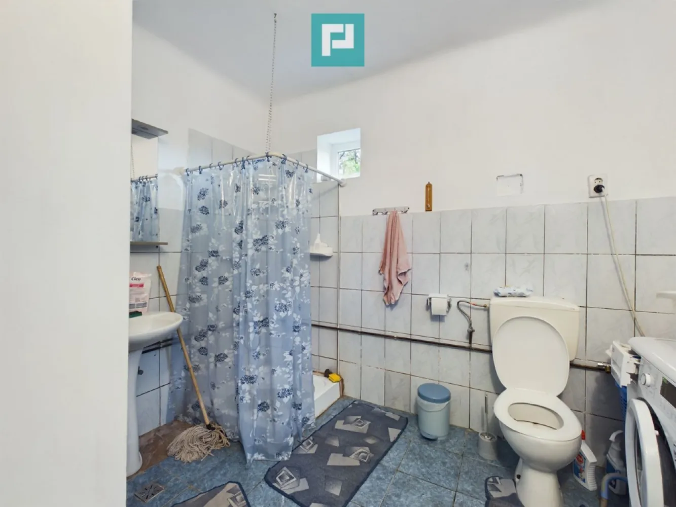 Casă cu 5 camere – Sântana centru, jud. Arad