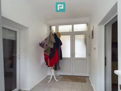 Casă cu 5 camere – Sântana centru, jud. Arad