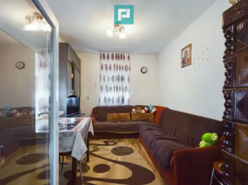 Casă cu 5 camere – Sântana centru, jud. Arad