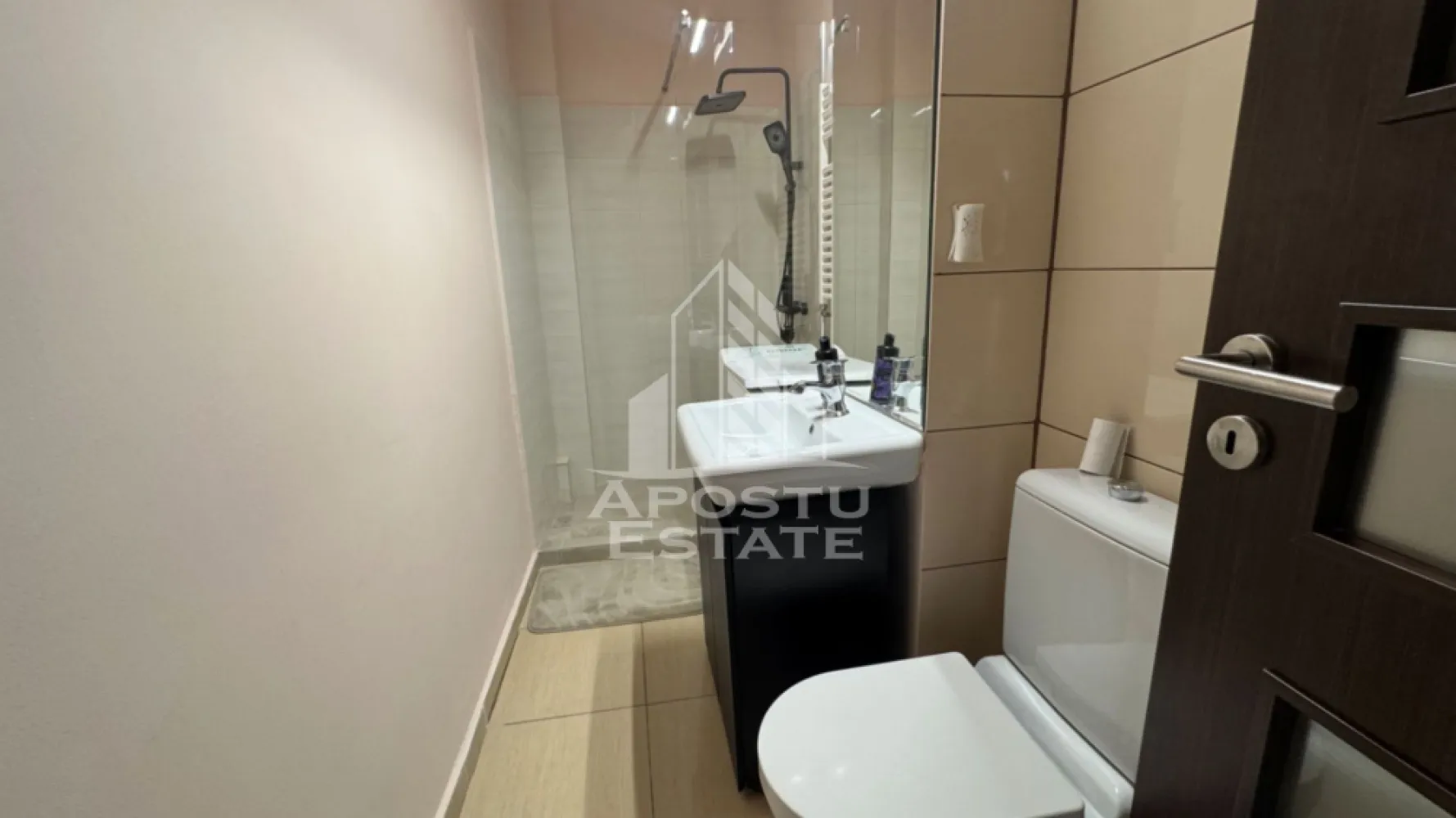 Apartament cu o cameră, de închiriat,zona Complexul studentesc