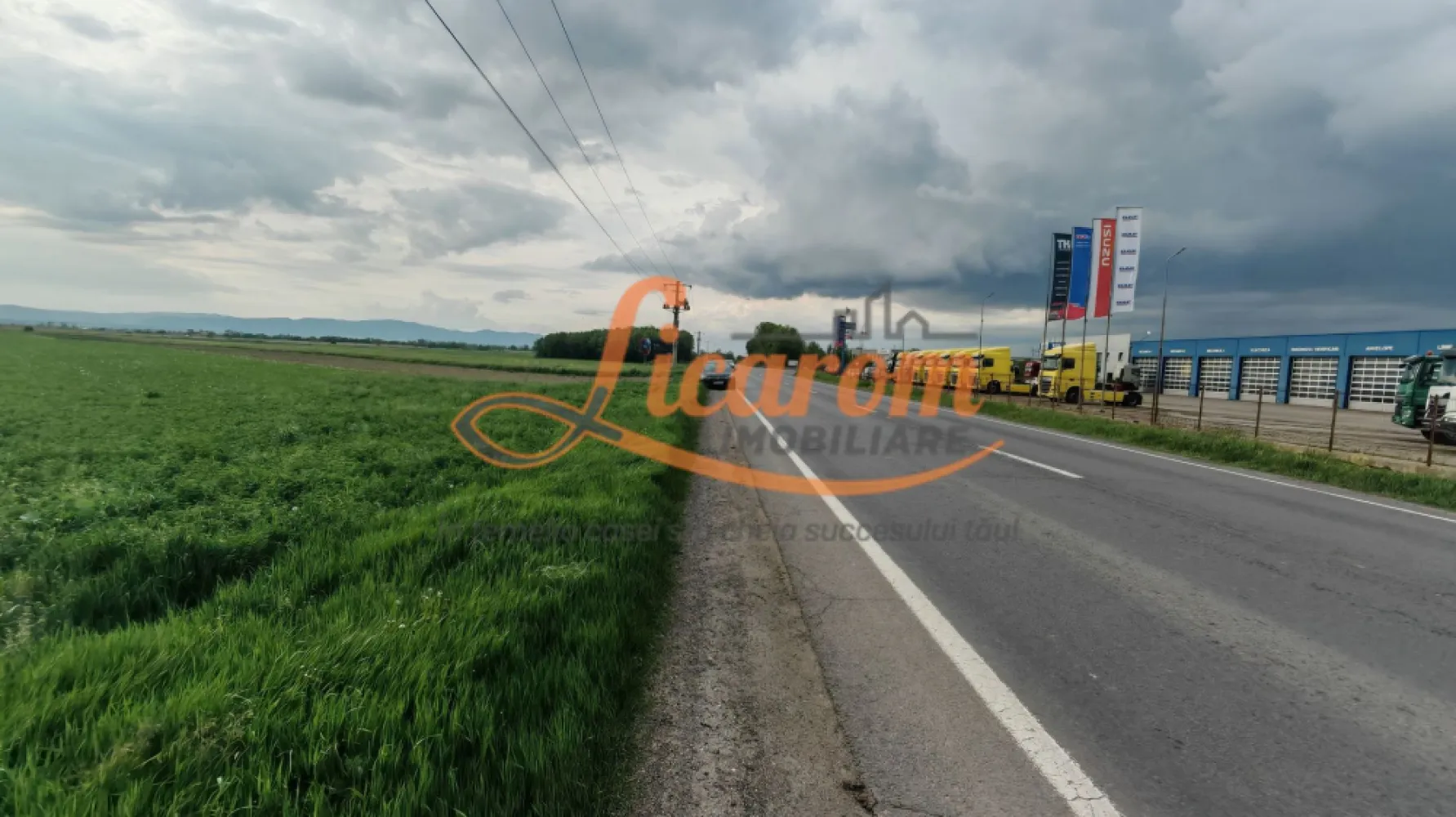 Teren Stupini Calea Feldioarei 11800 mp,25 euro/mp, front asfalt-DN13