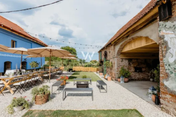 Logo Welhome Imobiliare logo