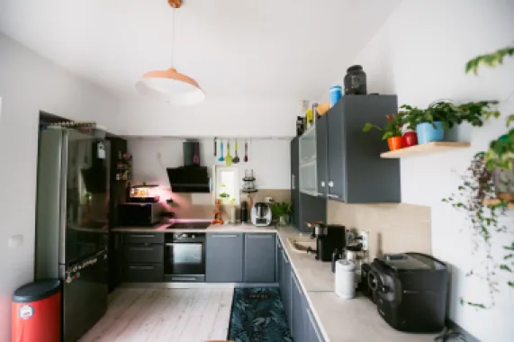 vand apartament la etaj retras tip penthouse