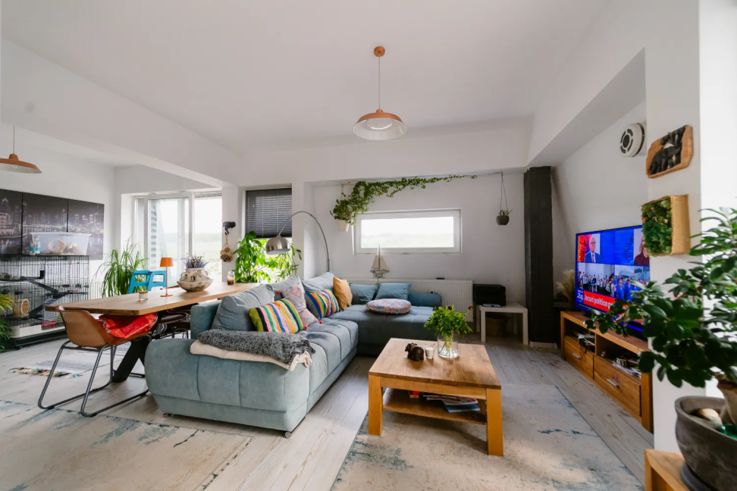 vand apartament la etaj retras tip penthouse
