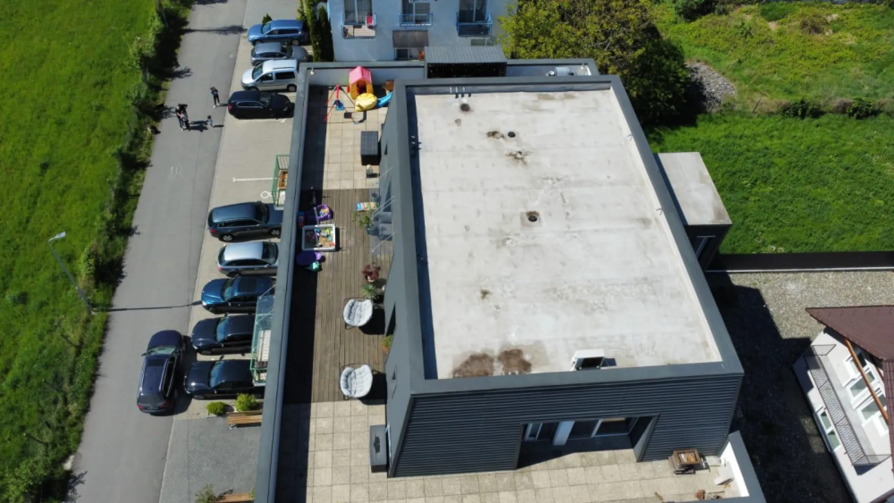 vand apartament la etaj retras tip penthouse