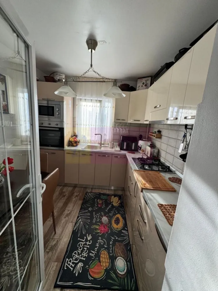 Apartament de vanzare in Campina, zona centrala
