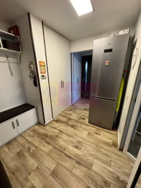 Apartament de vanzare in Campina, zona centrala