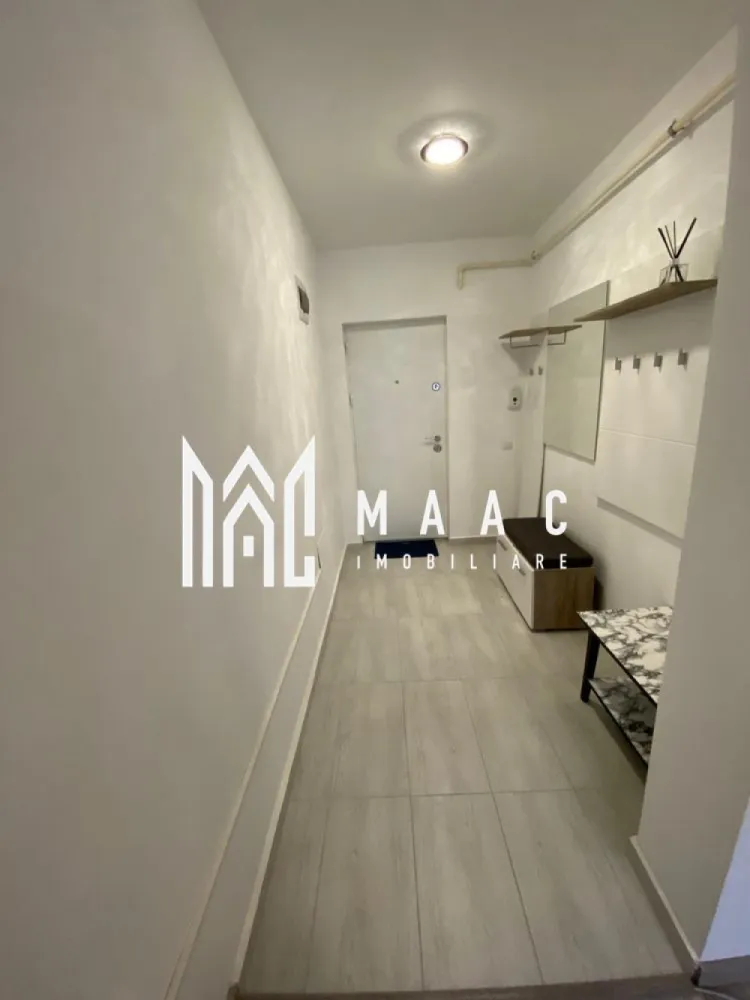 Apartament 1 camera | Etaj 1 | Balcon | Loc de parcare | Selimbar - MAAC Imobiliare vă propune spre vânzare un apartament cu 1 cameră, situat în Șelimbăr, într-o zonă bine conectată și căutată, potrivit atât pentru locuire, cât și pentru investiție. Detalii proprietate: Suprafață utilă: 37 mp Balcon: 5 mp Compartimentare: cameră spațioasă bucătărie separată baie generoasă balcon Loc de parcare privat inclus Dotări și stare: Apartamentul este complet mobilat și utilat, gata de mutare Există posibilitatea de recompartimentare în living cu bucătărie open-space și dormitor separat Avantaj investițional: Apartamentul este în prezent închiriat Se pot prelua chiriașii, asigurând randament imediat Pentru mai multe detalii precizati telefonic ca ati vazut anuntul cu ID: CP2867287 }}