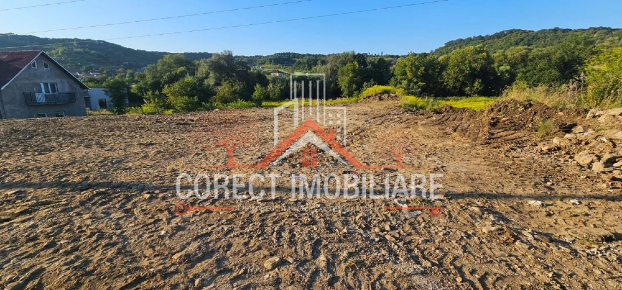 De vanzare teren valea ghinzii - Oportunitate unica pentru investitori si dezvoltatori !
Se vinde teren in Valea Ghinzii cu urmatoarele caracteristici:
-suprafata 3000 mp 
-deschidere stradala 
-posibilitate parcelare
- 7500 euro/ar
Se poate oferii la cere si proiect aprobat de locuințe colective .
 Nr. CP2318971