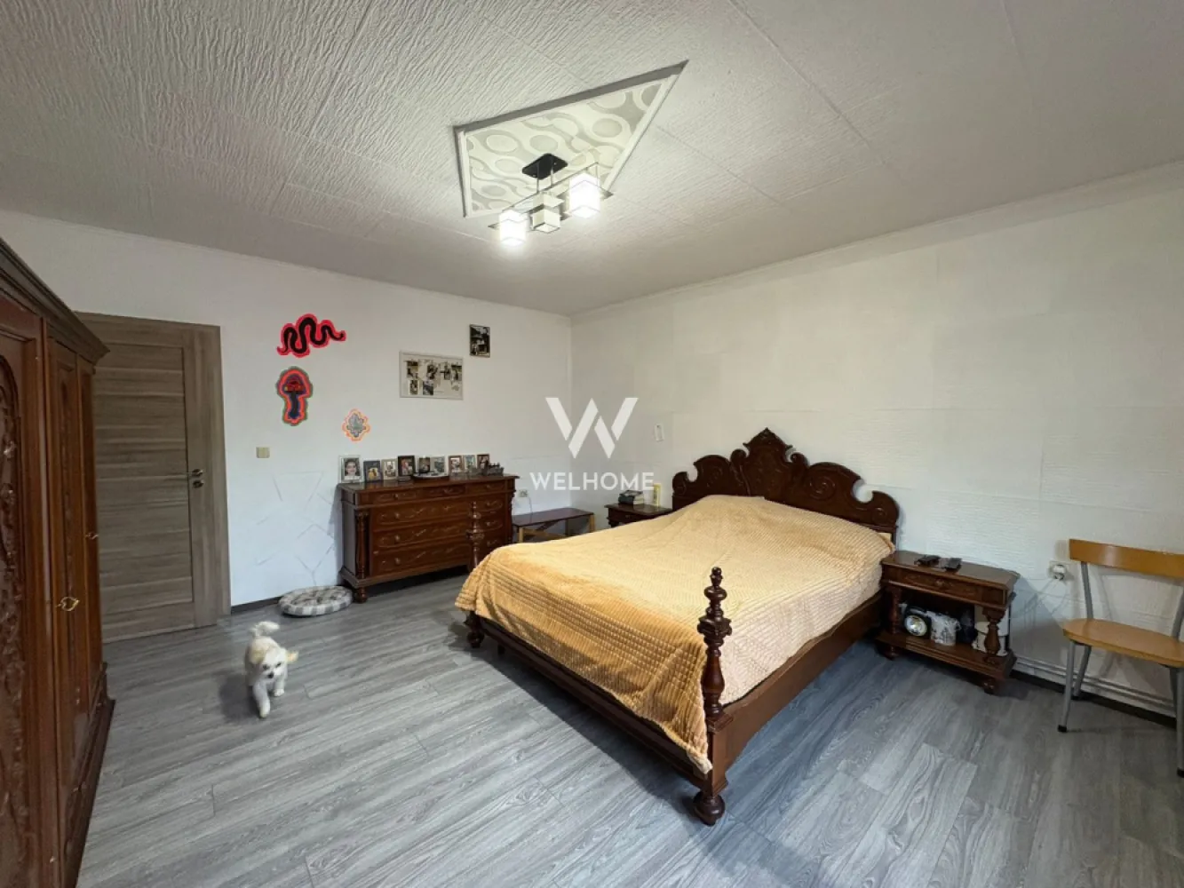Casa tip duplex - 4 camere, balcon si curte proprie - Zona Lazaret
