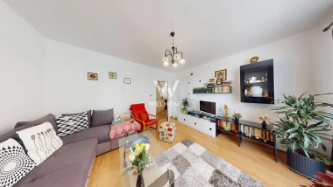 Apartament decomandat, 2 camere, balcon, boxa - Avangarden