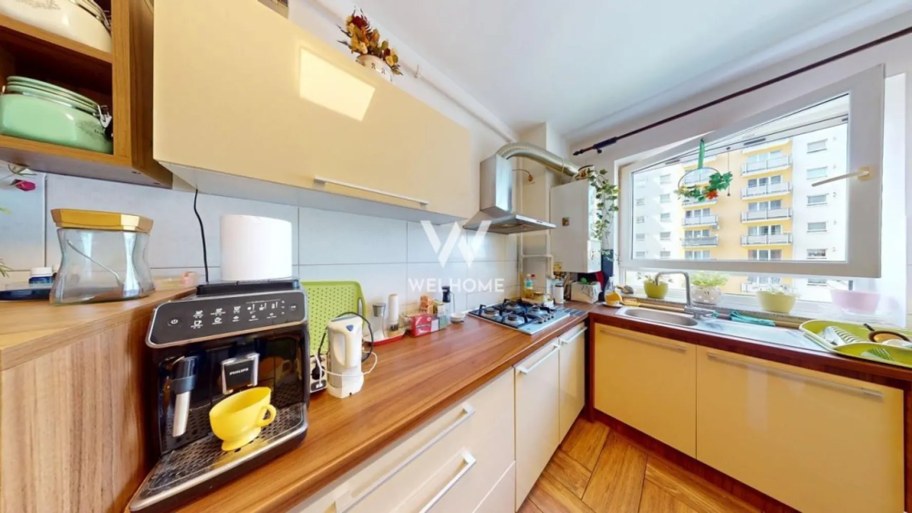 Apartament decomandat, 2 camere, balcon, boxa - Avangarden