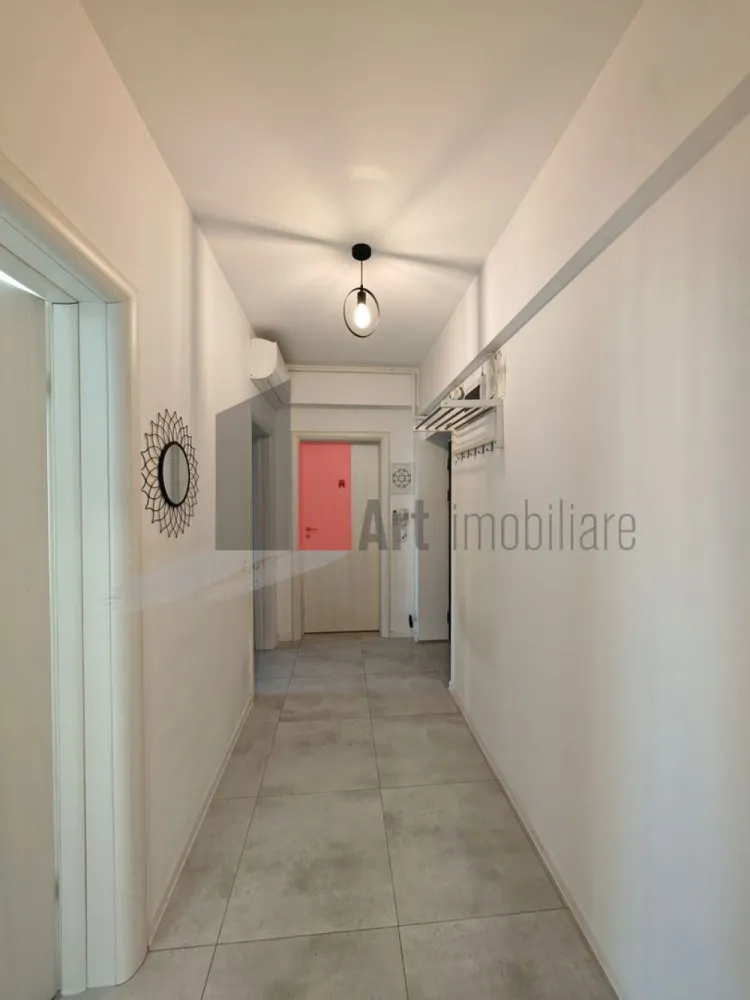Apartament cu doua camere de vanzare -Pacii-cu centrala-mobilat si utilat