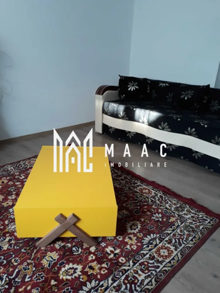 Apartament la casa 1 camera | 40 MPU | Parter | Terezian - MAAC Imobiliare vă propune spre închiriere un apartament la casă, situat în zona Terezian din Sibiu, într-o zonă liniștită și aproape de centrul orașului.

Locuința oferă confort și intimitate, fiind ideală pentru o persoană sau un cuplu.

Detalii proprietate
Suprafață utilă: 40 mp
Apartament la casă
Intrare separată
Compartimentare:
hol de acces
cameră
bucătărie separată
baie
Avantaje și dotări
Disponibil imediat
Bucătărie separată
Mobilat și utilat
Zonă liniștită
Spațiu ușor de întreținut
Acces facil către punctele de interes ale orașului
Avantaje locație
Zona Terezian – Sibiu
Aproape de:
centru
magazine
stații de autobuz
parc
farmacii și supermarketuri
Potrivit pentru

 persoană singură
 cuplu
 chirie pe termen lung

Pentru mai multe informații sau pentru a programa o vizionare, nu ezitați să ne contactați, specificand ID: CP3105665