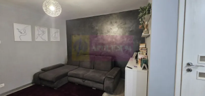 Garsoniera de vanzare Brancoveanu/Izvorul rece
