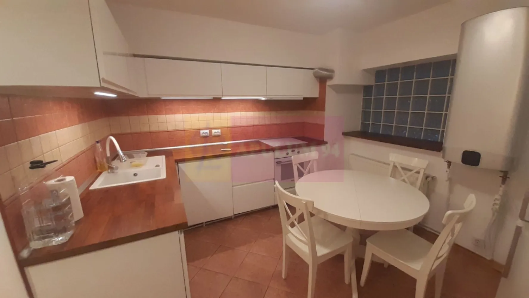 Apartament 3 Camere Piața Romană lângă Metrou