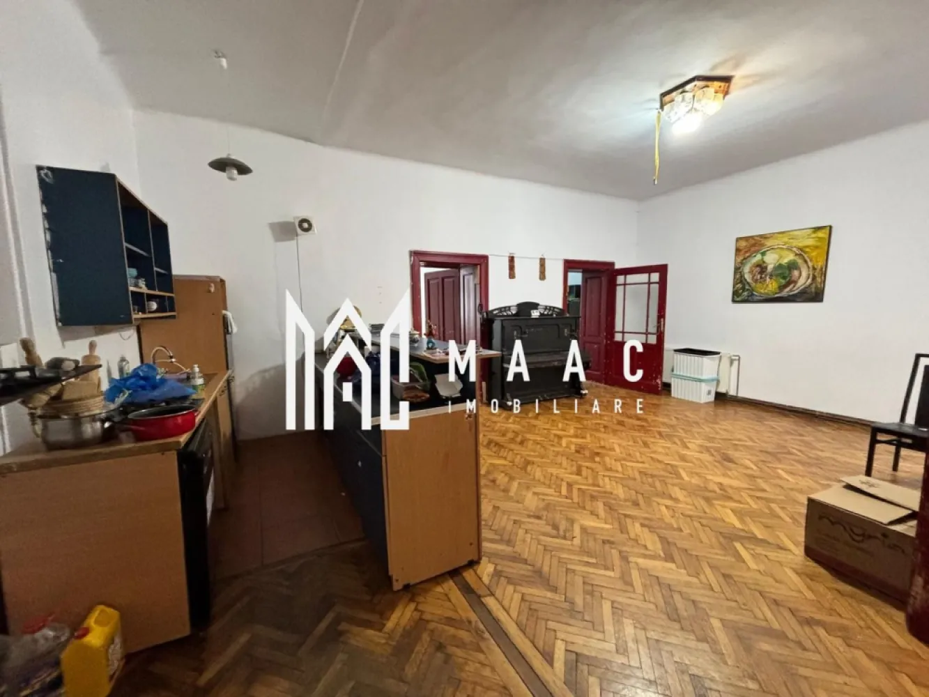 Apartament 4 camere | Etaj 1 | Curte comuna | 114 MPU | Ultracentral