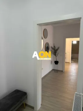 Apartament decomandat 3 camere de închiriat | 80 mp | Bloc cu lift