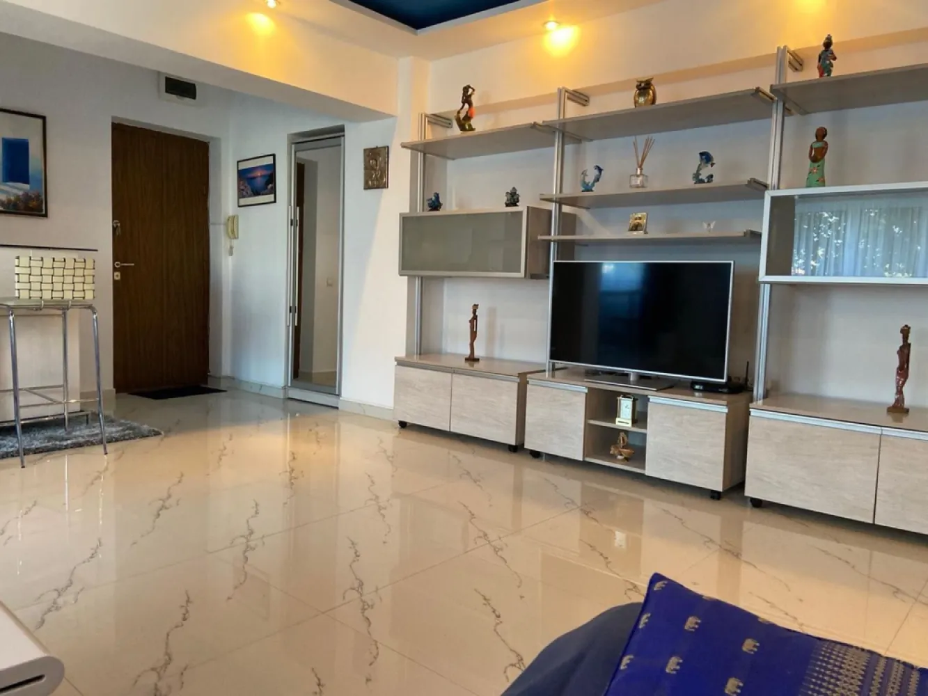 Ag BRASADAS închiriază ap 2 cam et 3/8 Pța Constituției. - Agenția BRASADAS închiriază apartament DECOMANDAT cu doua camere in zona Unirii Bulevard Fântâni etaj 3/8 ,mobilat și utilat pt locuit ,contract ANAF.
www.brasadas.com.